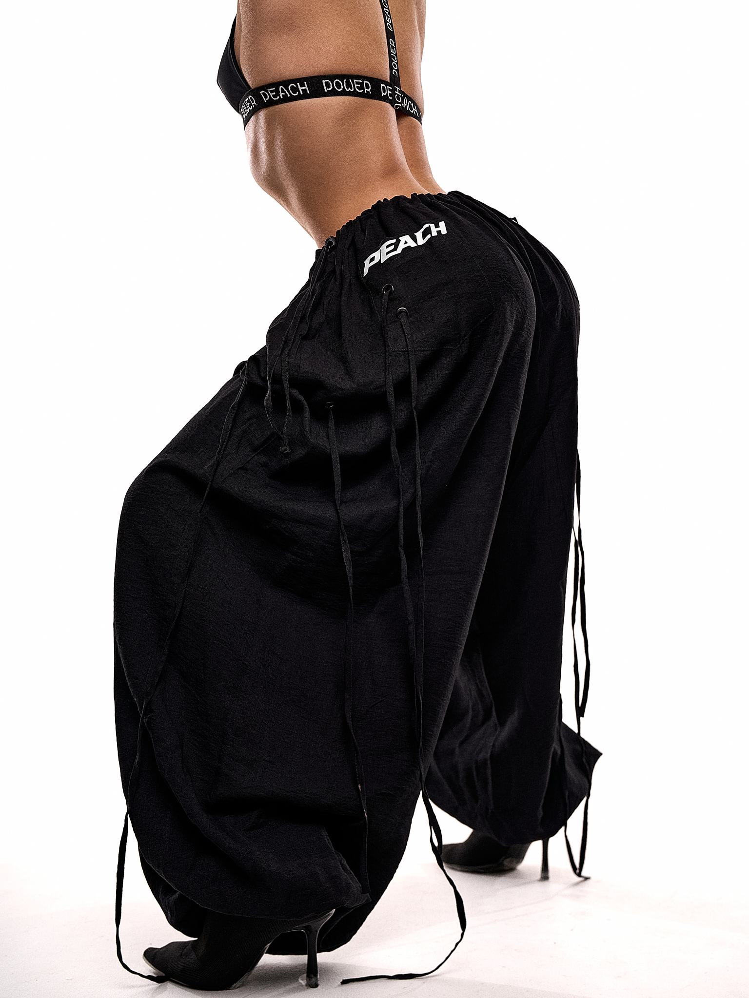 чорні танцювальні штани